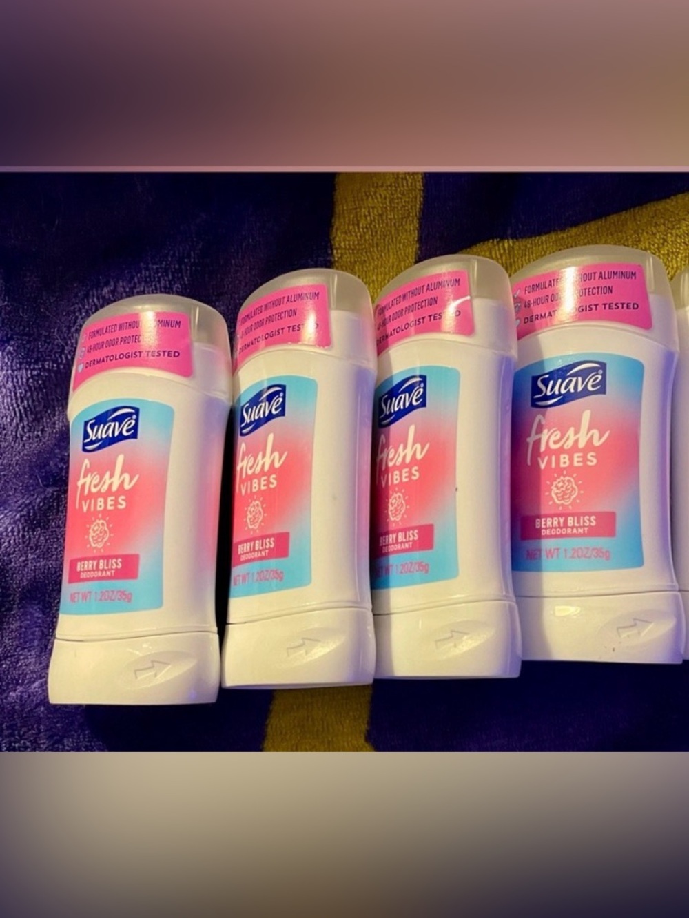 Suave 4 Pack Fresh Vibes Deodorant Stick 48 HR Odor Protection Berry Bliss 1.2oz
